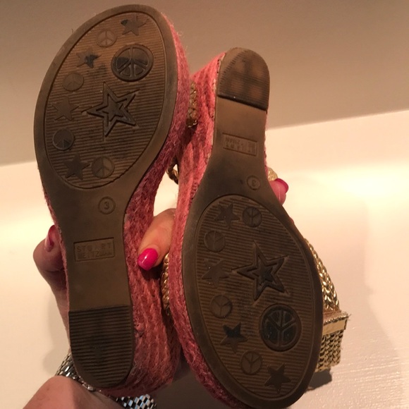 Stuart Weitzman size 3 girls wedges - Picture 5 of 7